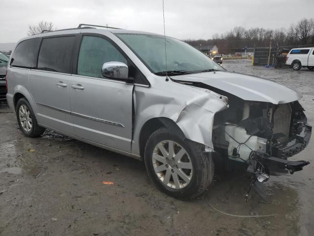 2011 Chrysler Town & Country Touring L