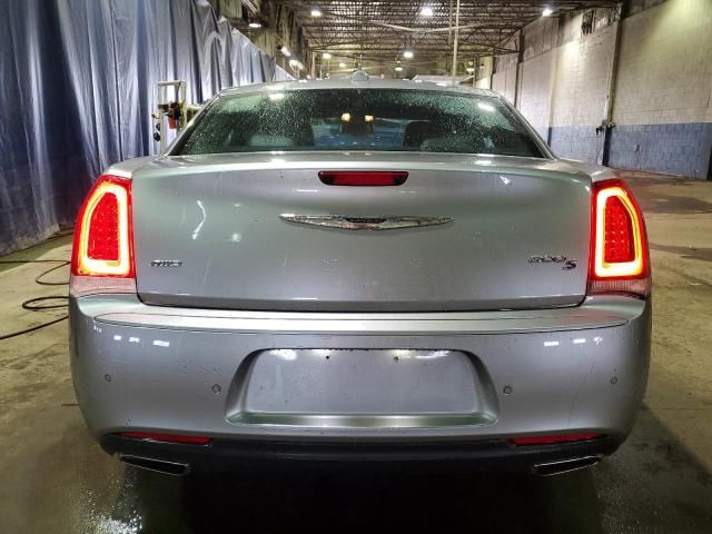 2016 Chrysler 300 S