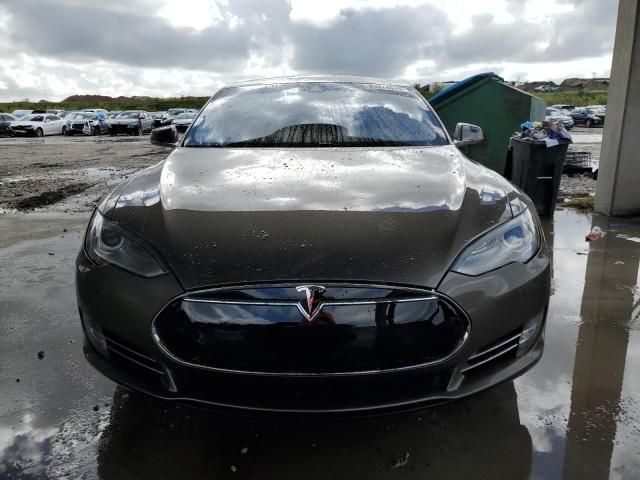 2015 Tesla Model S 85