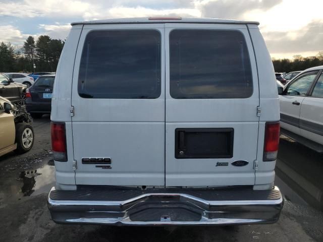 2011 Ford Econoline E250 Van