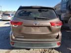 2017 Toyota Highlander SE