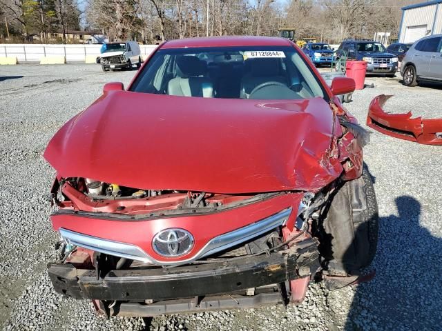 2011 Toyota Camry Hybrid