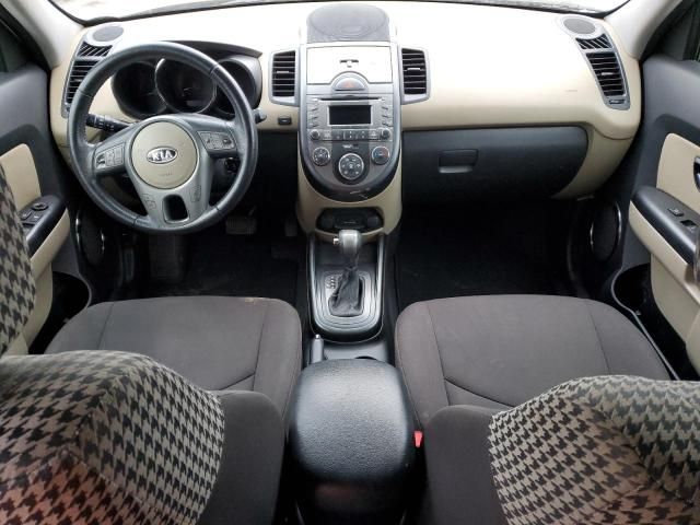 2011 KIA Soul +