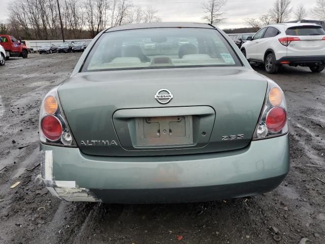 2002 Nissan Altima Base