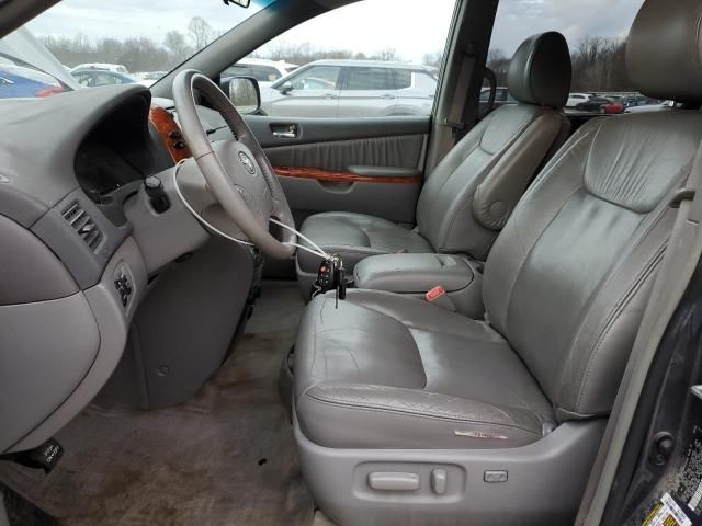 2009 Toyota Sienna XLE