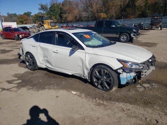 2021 Nissan Altima SR