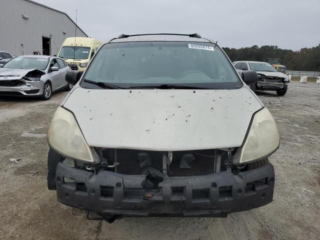 2008 Toyota Sienna CE