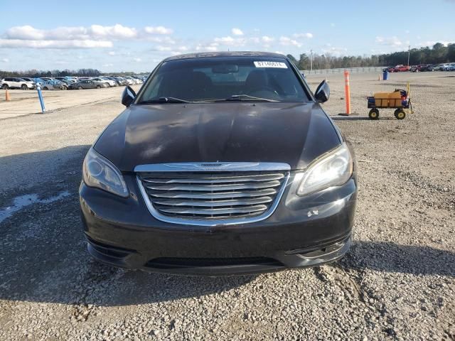 2013 Chrysler 200 Touring