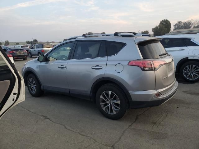 2017 Toyota Rav4 HV LE