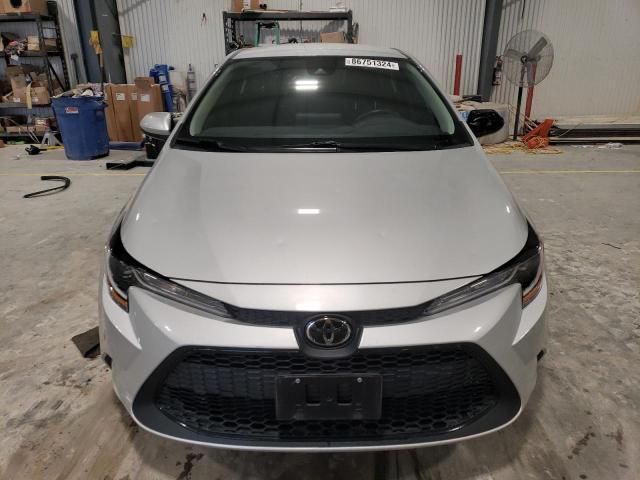 2022 Toyota Corolla LE