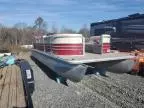 2015 Suncruiser Pontoon