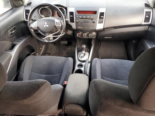 2012 Mitsubishi Outlander ES