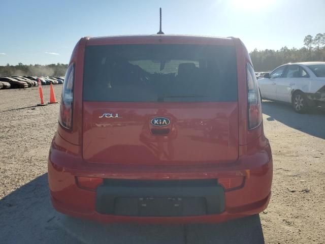 2011 KIA Soul +