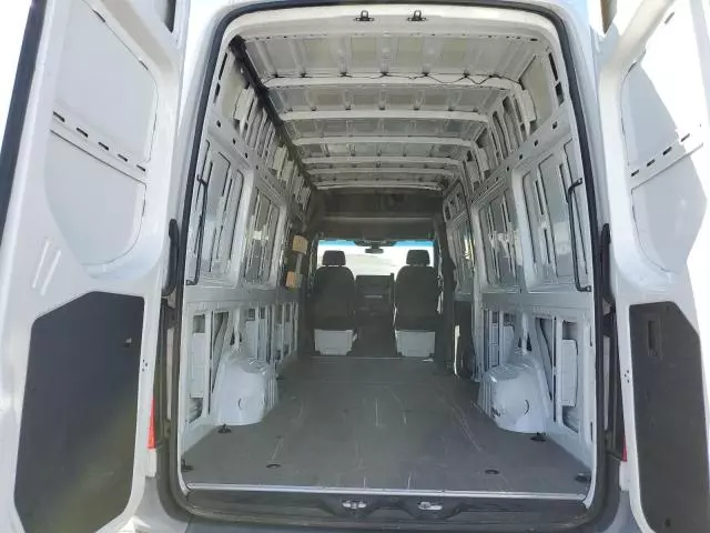 2022 Mercedes-Benz Sprinter 2500