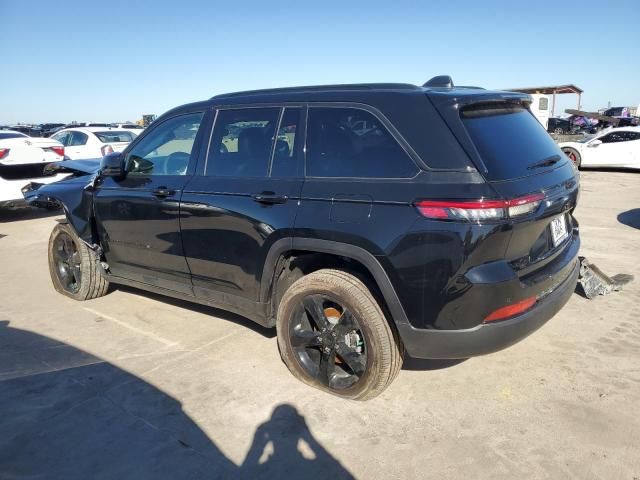 2024 Jeep Grand Cherokee Laredo