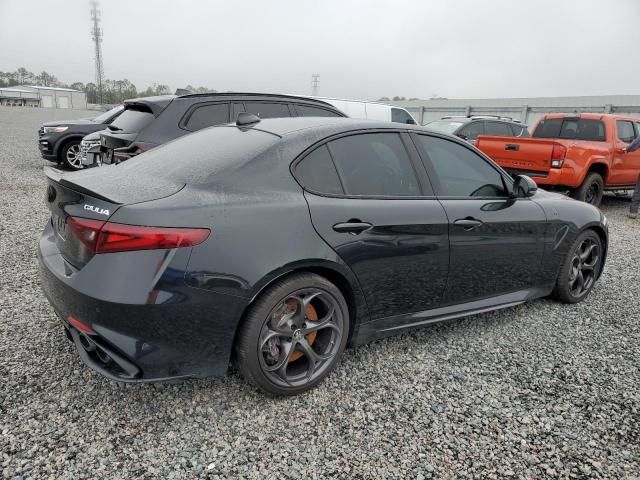 2019 Alfa Romeo Giulia Quadrifoglio