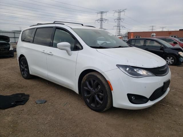 2019 Chrysler Pacifica Touring L Plus