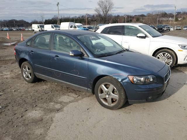 2005 Volvo S40 T5