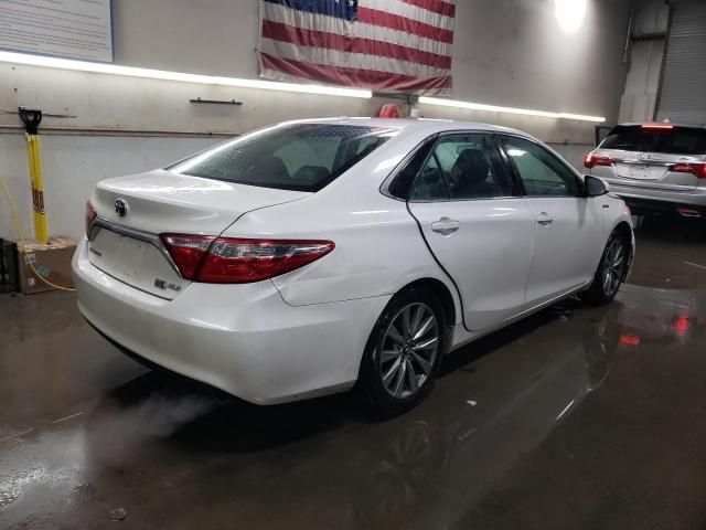 2016 Toyota Camry Hybrid