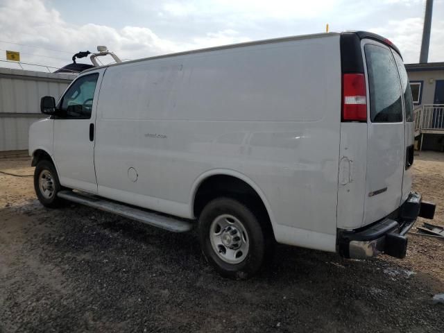 2021 Chevrolet Express G2500