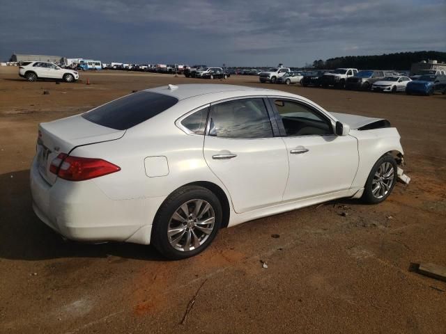 2013 Infiniti M37