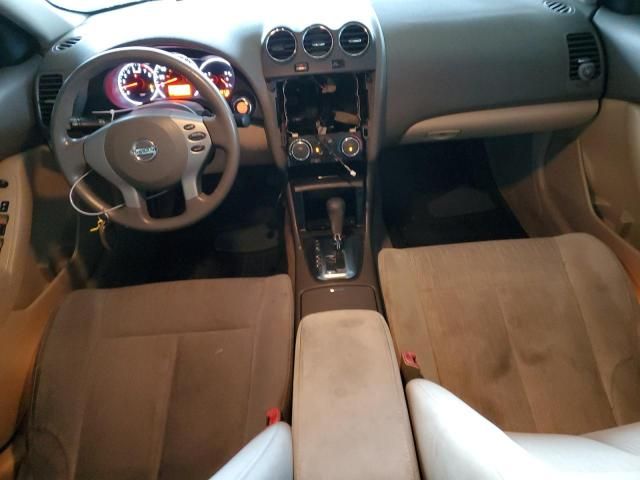 2011 Nissan Altima Base