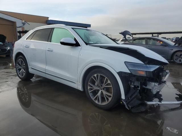 2023 Audi Q8 Prestige S-Line