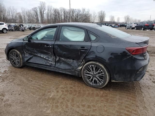 2022 KIA Forte GT Line