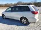 2004 Toyota Sienna XLE