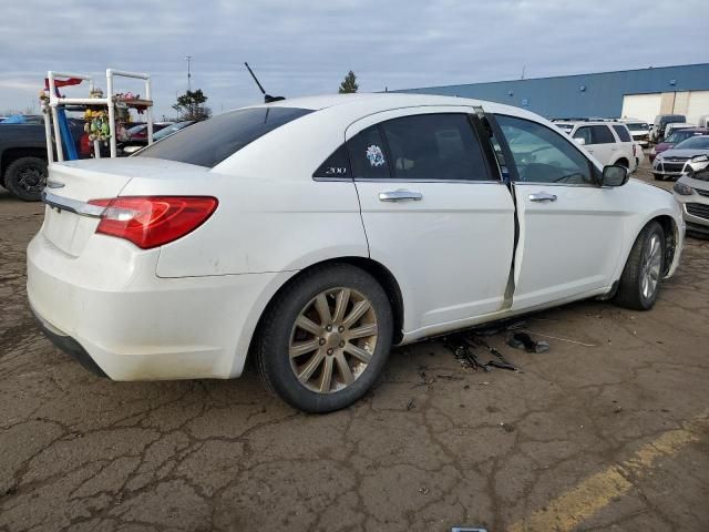 2013 Chrysler 200 Limited