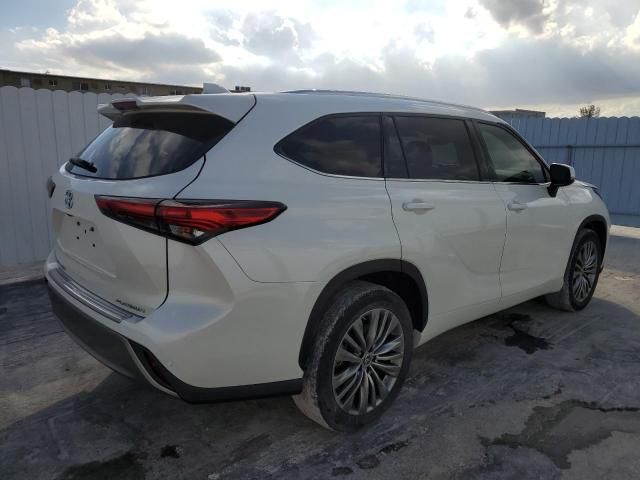 2021 Toyota Highlander Platinum