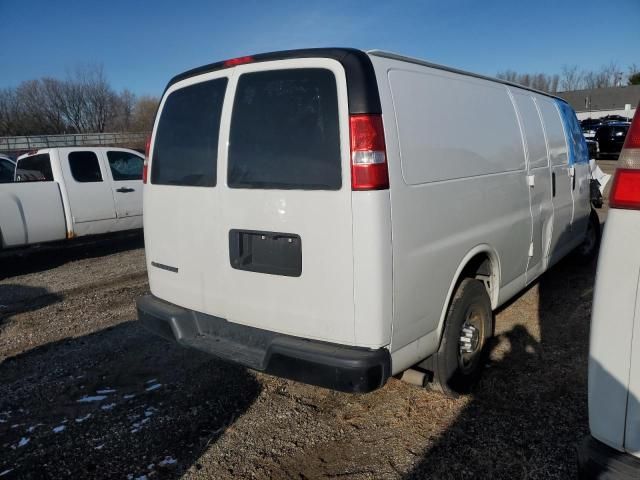 2021 Chevrolet Express G2500