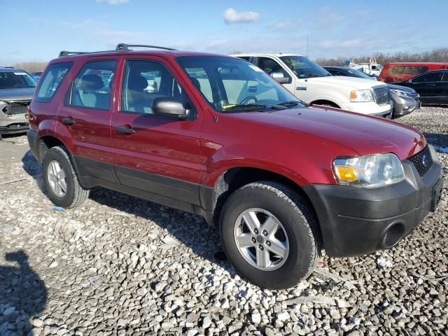 2005 Ford Escape XLS