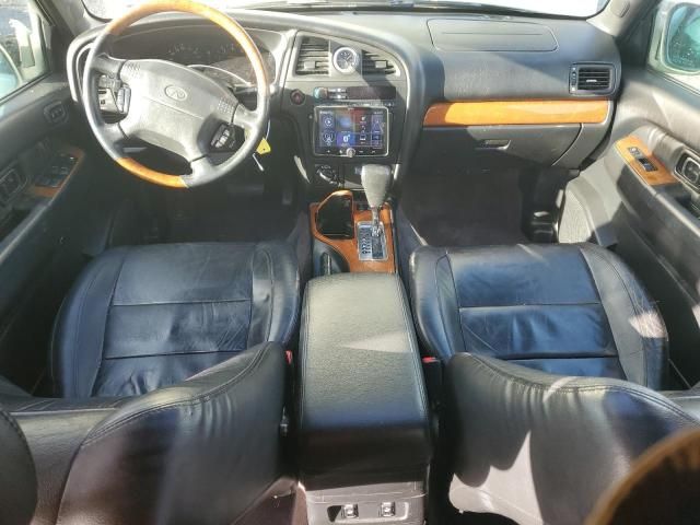 2001 Infiniti QX4