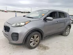 KIA Vehiculos salvage en venta: 2017 KIA Sportage LX