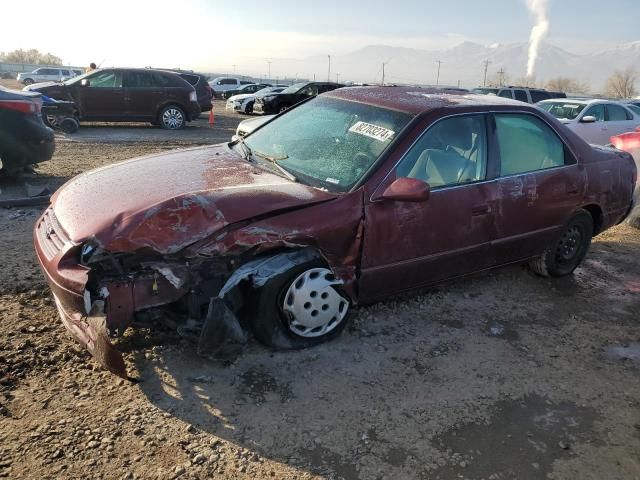 1999 Toyota Camry LE