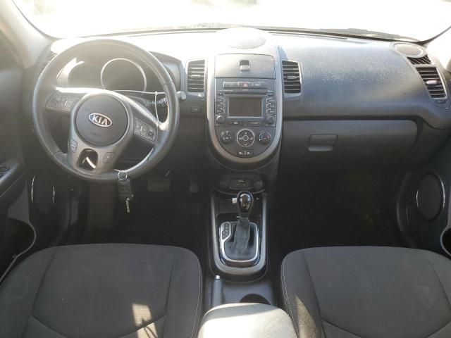 2012 KIA Soul +