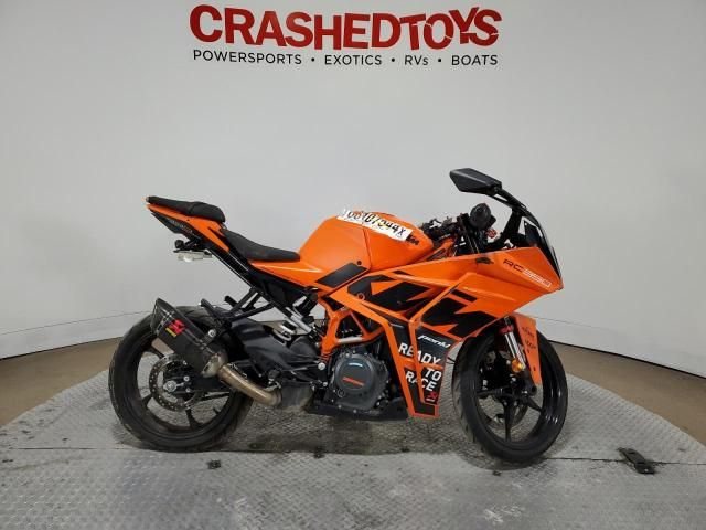 2023 KTM 390 RC