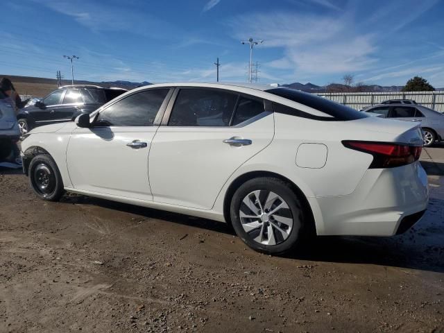 2019 Nissan Altima S