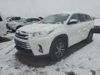 2017 Toyota Highlander SE