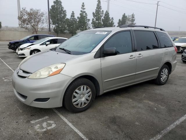 2009 Toyota Sienna CE