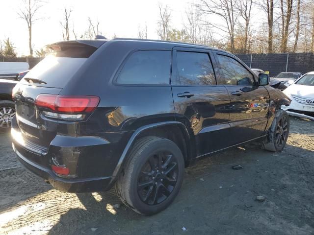 2020 Jeep Grand Cherokee Laredo