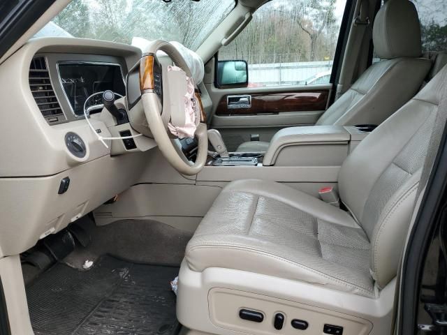 2013 Lincoln Navigator L