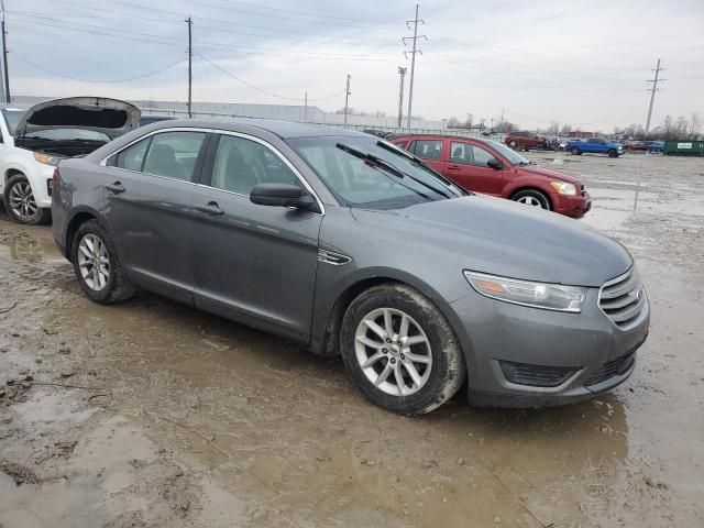 2013 Ford Taurus SE