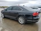 2013 Volkswagen Passat SEL