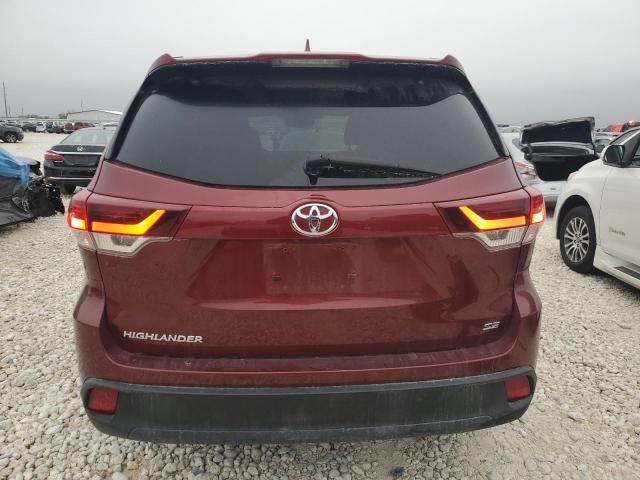 2019 Toyota Highlander SE