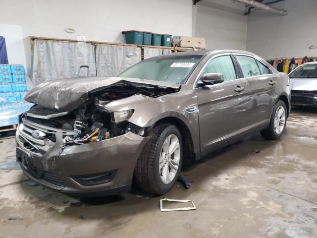 2016 Ford Taurus SEL