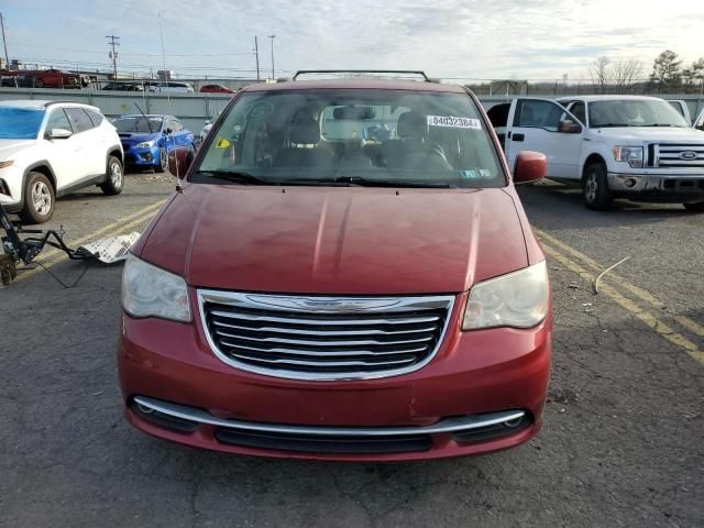 2014 Chrysler Town & Country Touring