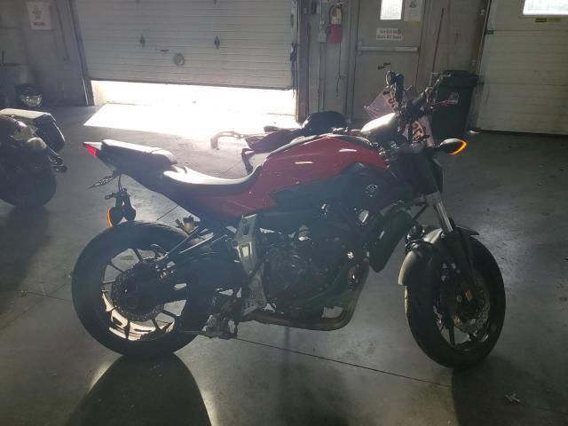 2015 Yamaha FZ07