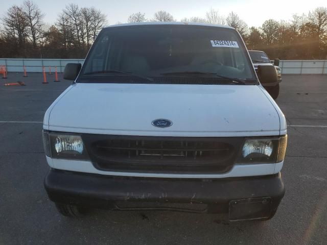 2001 Ford Econoline E150 Van